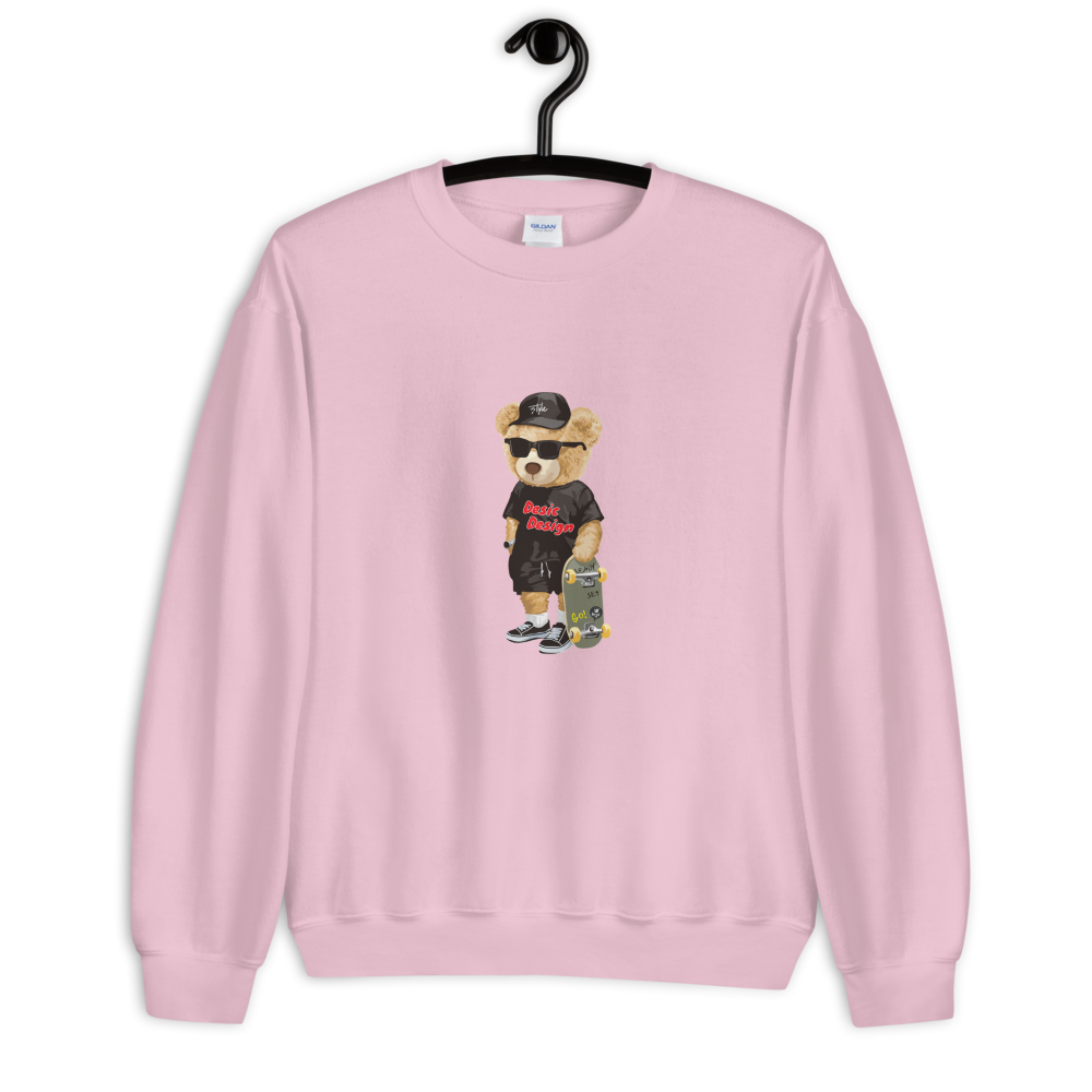 Roze sweater met een stoere print op de voorkant.